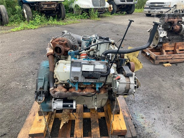 2003 INTERNATIONAL T444E Used Engine Truck / Trailer Components for sale