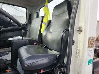 2014 HINO 338 Gebraucht Sitz LKW- / Anhängerkomponenten zum verkauf