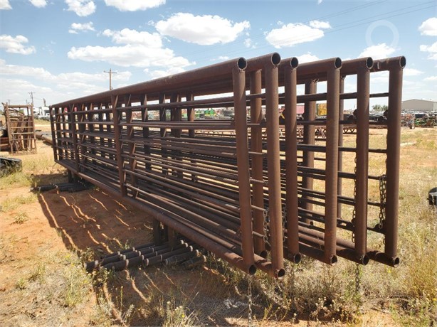 (10) FREESTANDING CATTLE PANELS Used Other auction results