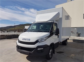 2016 IVECO DAILY 35C15 Gebraucht Transporter mit Kofferaufbau zum verkauf