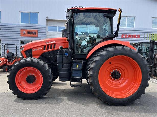 2022 KUBOTA M8-201 Used 175 HP to 299 HP Tractors for sale