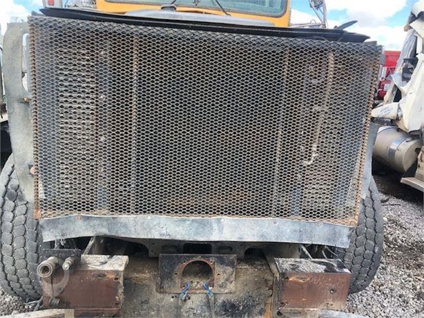 2006 KENWORTH T800 Used Radiator Truck / Trailer Components for sale