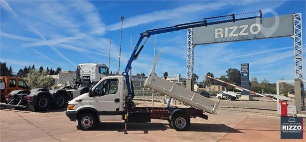1900 IVECO DAILY 35C11 Used Tipper Crane Vans for sale