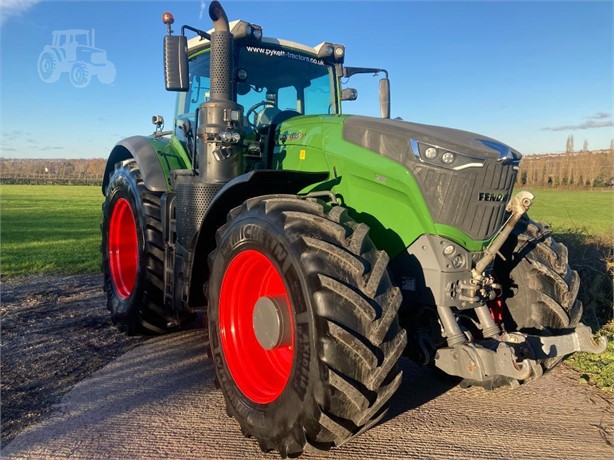 2017 FENDT 1050 VARIO Used 300 HP or Greater Tractors for sale
