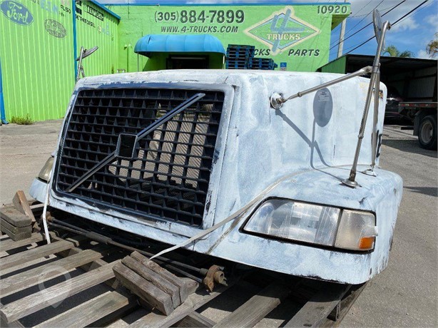 2005 VOLVO VNM Used Bonnet Truck / Trailer Components for sale