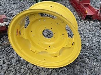 (1) 8 LUG WHEEL Used Other upcoming auctions