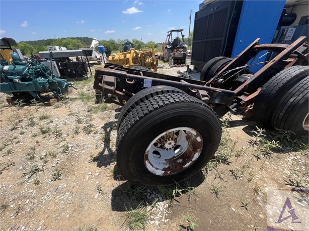 (8) AXLES - T/A S/A Used Axle Truck / Trailer Components auction results