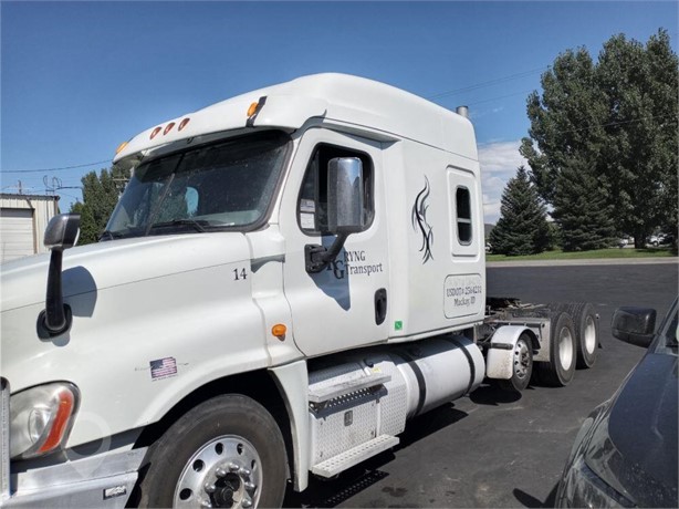 2014 FREIGHTLINER CASCADIA 125 Used Cab Truck / Trailer Components for sale