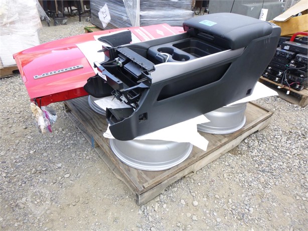 RIMS, CENTER CONSOLE & TAILGATE Used Other Truck / Trailer Components auction results
