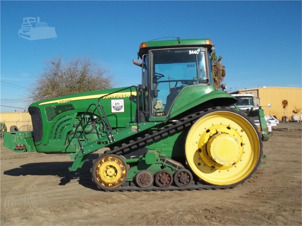 2003 JOHN DEERE 8520T Used 300 HP or Greater Tractors for hire