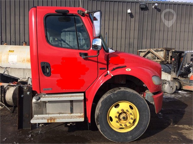 2002 FREIGHTLINER Used Cab Truck / Trailer Components for sale