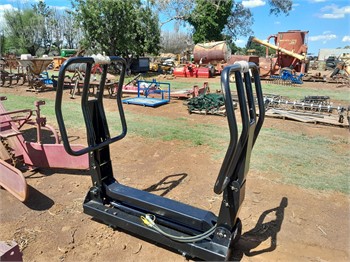 2023 CHALLENGE 980004796 New Bale Grabbers / Handlers Farm Attachments for sale