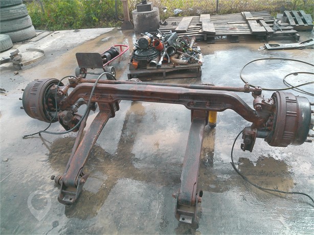 2000 INTERNATIONAL 9200 Used Axle Truck / Trailer Components for sale