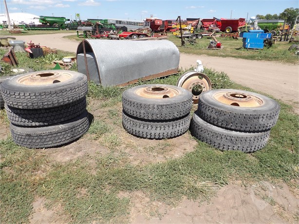 FIRESTONE 285/75R24.5 TIRES AND RIMS Used Wheel Truck / Trailer Components auction results