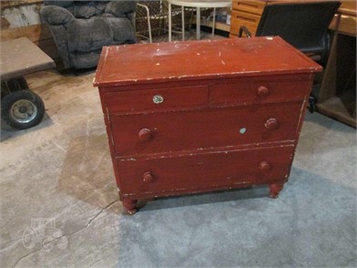 Sr Vintage Dresser Nice Redo 34x17x29 Other Items For Sale 1