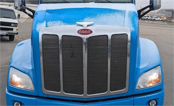 2021 PETERBILT 579 Used Bonnet Truck / Trailer Components for sale