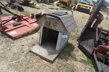 DOG HOUSE Used Other upcoming auctions