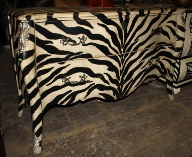 Hooker Furniture Corp Zebra Print Chest H K Keller