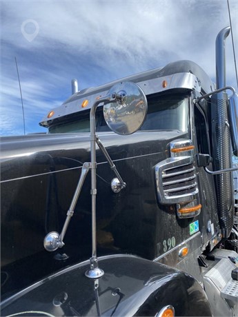 2013 FREIGHTLINER CORONADO 12 Used Glass Truck / Trailer Components for sale