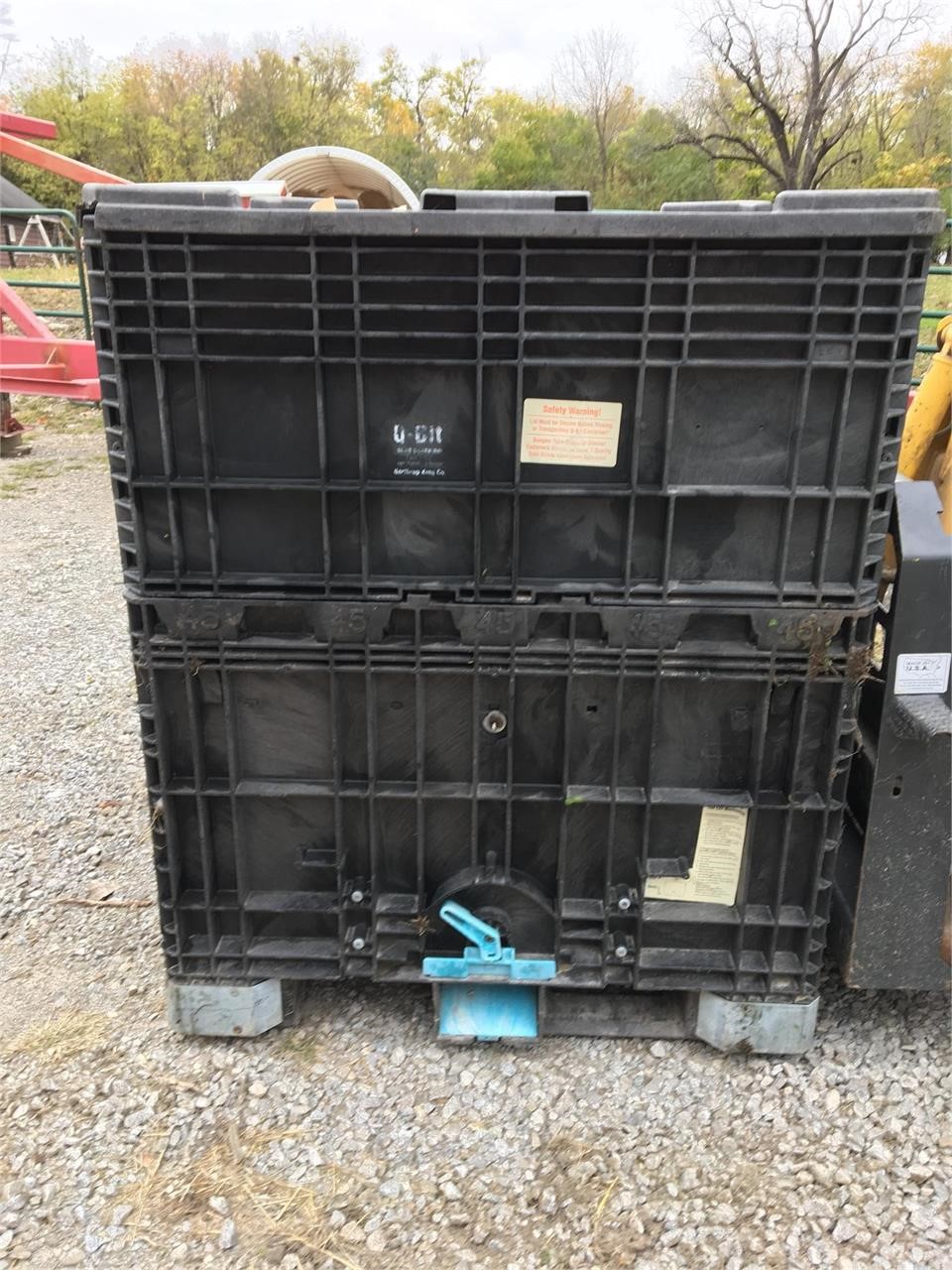 AuctionTime.com | Q-BIT SEED CONTAINER Online Auctions