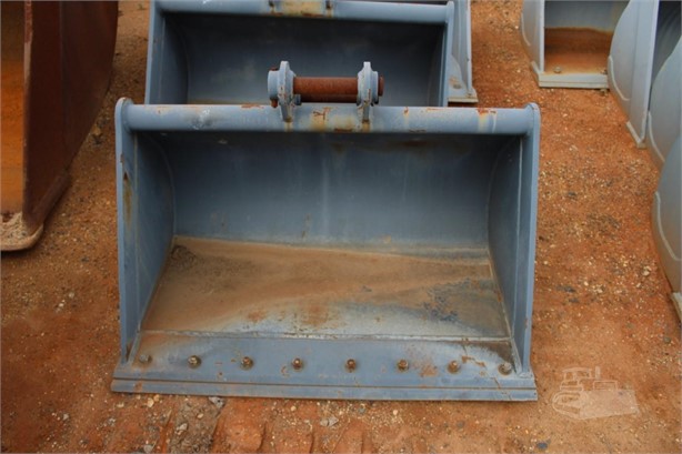 ROO ATTACHMENTS 1200MM MUD BUCKET (4-5 TON) Used Bucket, Mud for sale