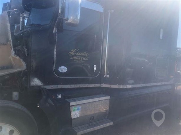 2010 PETERBILT 386 Used Cab Truck / Trailer Components for sale