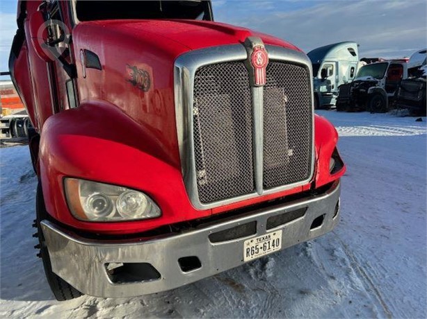 2015 KENWORTH T660 Used Grill Truck / Trailer Components for sale