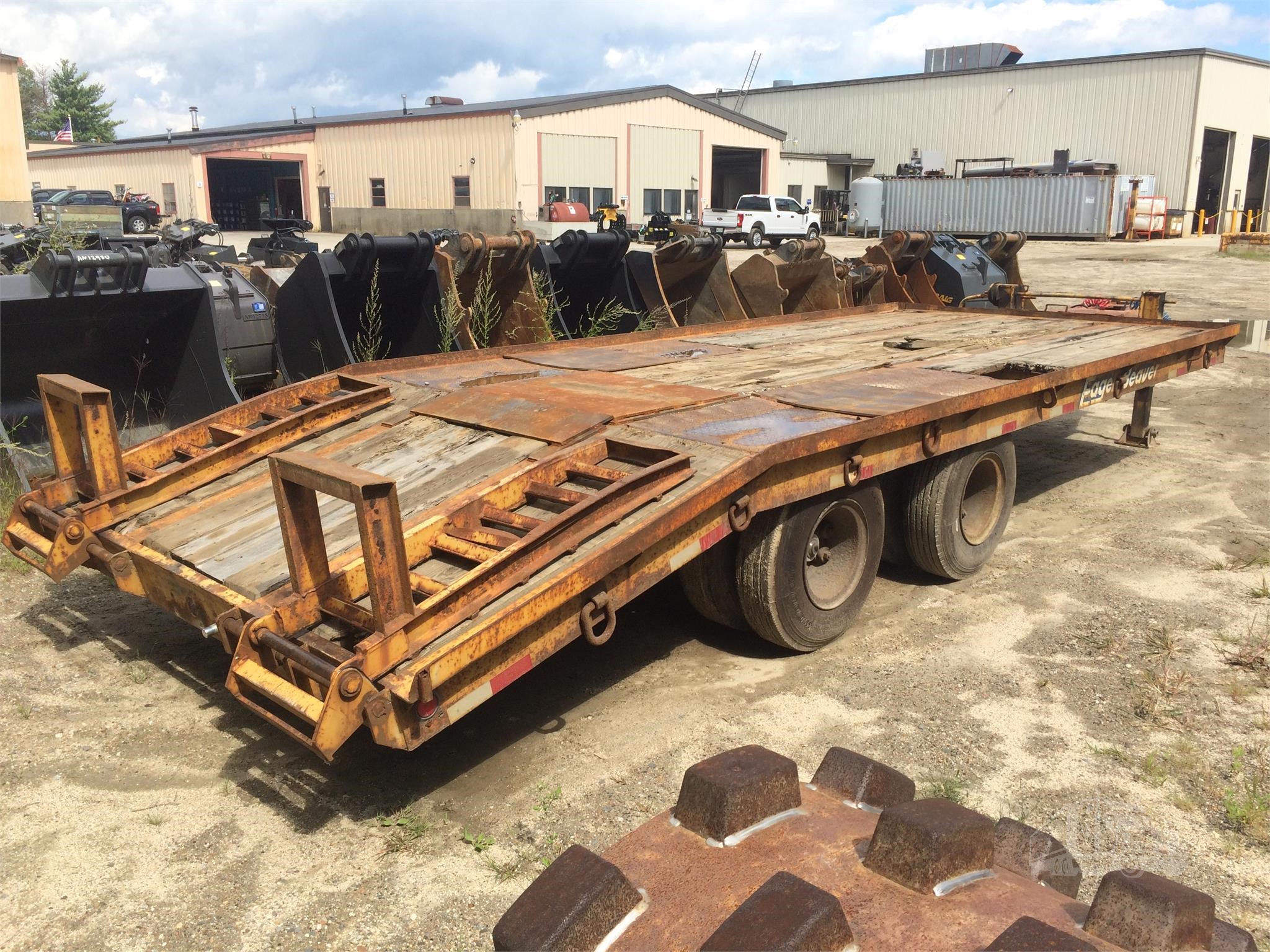 1984 EAGER BEAVER 20 TON TRAILER For Sale In Westbrook, Maine ...