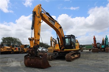2013 JCB JS290 LC Used Tracked Excavators for sale