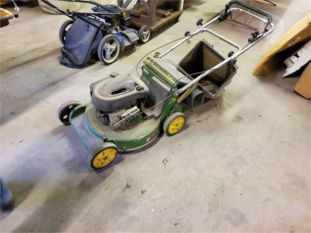 JOHN DEERE LP83209 Used Lawn / Garden Personal Property / Household items auction results