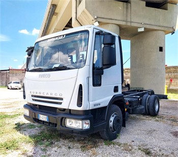 2008 IVECO EUROCARGO 80E18 Used Chassis Cab Trucks for sale