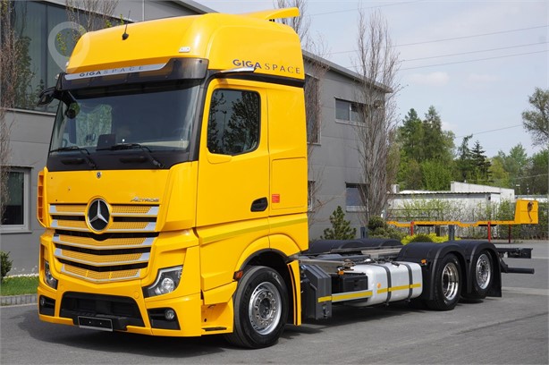 2020 MERCEDES-BENZ ACTROS 2542 Used Chassis Cab Trucks for sale