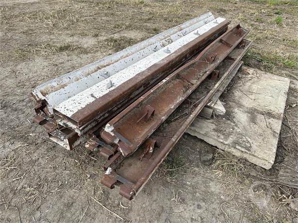 CONCRETE 8"X10' SOLID STRAIGHT FORMS Used Other Building Materials Building Supplies auction results