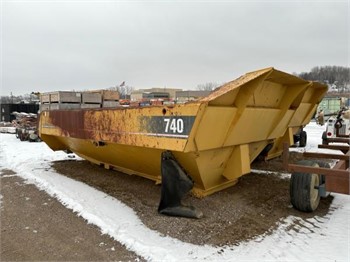 CATERPILLAR 740 Used Bed for sale