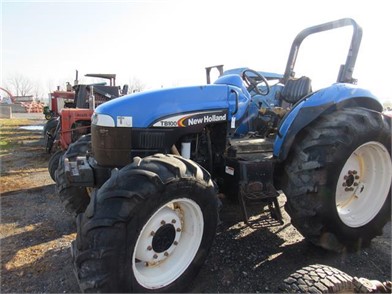 New Holland Tb100 Auction Results 23 Listings Marketbook Ca Page 1 Of 1