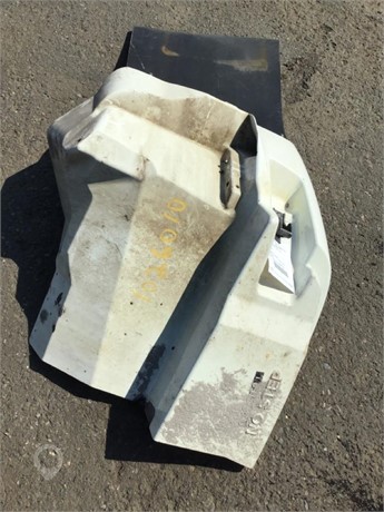 2009 INTERNATIONAL 7400 Used Body Panel Truck / Trailer Components for sale