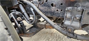 1995 INTERNATIONAL 4900 Used Suspension Truck / Trailer Components for sale