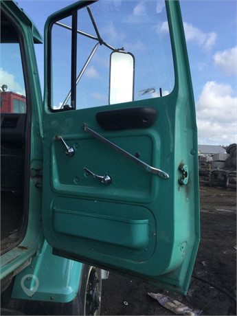 WESTERN STAR Used Door Truck / Trailer Components for sale