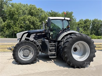 FENDT 933 VARIO 300 HP or Greater Tractors For Sale