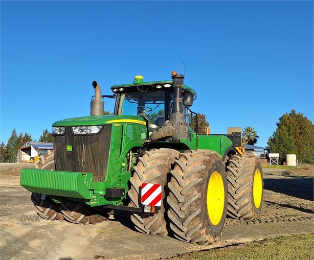 2016 JOHN DEERE 9520R Used 300 HP or Greater Tractors for sale
