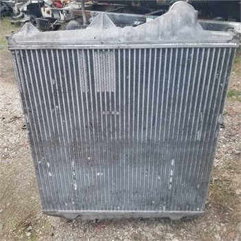 2006 VOLVO VNL Used Radiator Truck / Trailer Components for sale