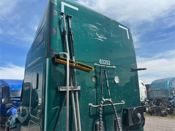 2022 KENWORTH T680 Used Cab Truck / Trailer Components for sale