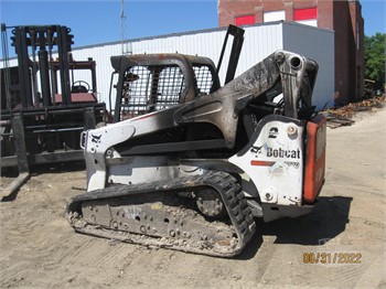 BOBCAT T870 Construction Equipment Dismantled Machines 