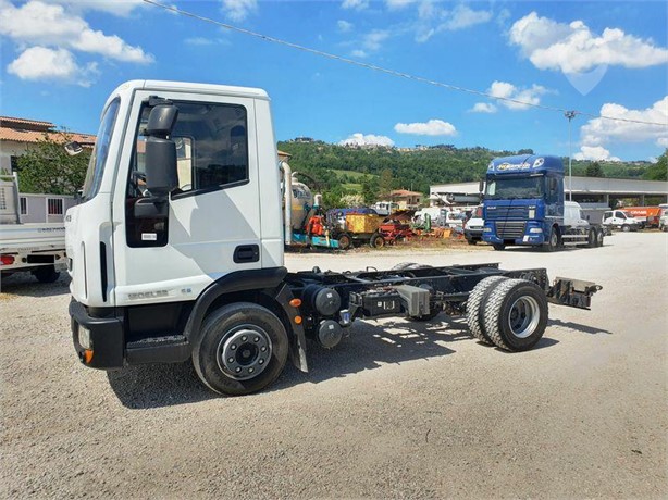 2011 IVECO EUROCARGO 120EL22 Used Chassis Cab Trucks for sale