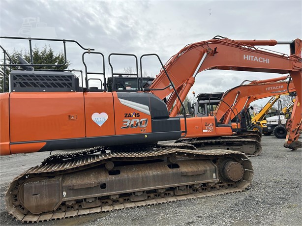 2020 HITACHI ZX300 LC-6N Used Crawler Excavators for sale