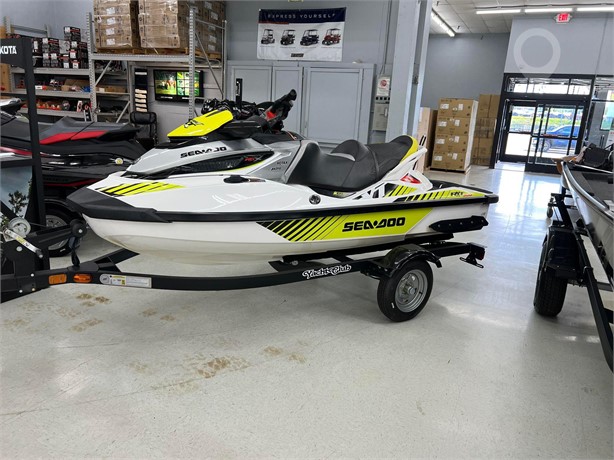 2017 SEADOO RXT300 Used PWC and Jet Boats for sale
