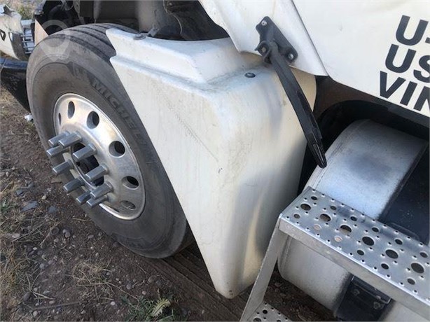 2002 FREIGHTLINER COLUMBIA 120 Used Bumper Truck / Trailer Components for sale