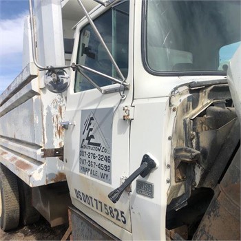 1988 FORD LTL9000 Used Door Truck / Trailer Components for sale