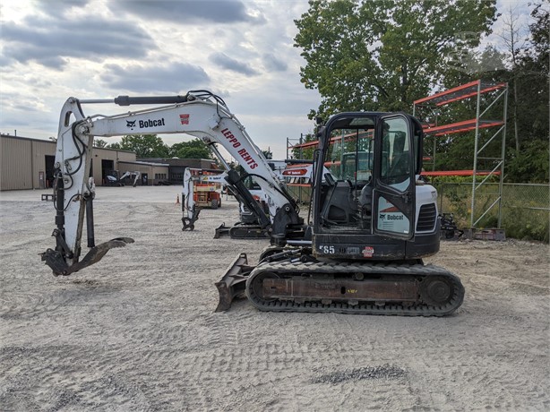 2017 BOBCAT E85 Used Crawler Excavators for rent