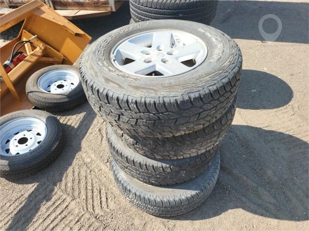 255/75/17 WHEELS AND TIRES Used Tyres Truck / Trailer Components auction results